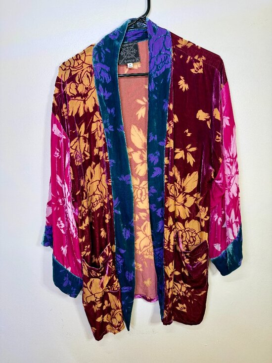 Johnny Was Jackets & Blazers - Johnny Was Jade Velvet Floral Kimono Jacket Multicolor Open Front